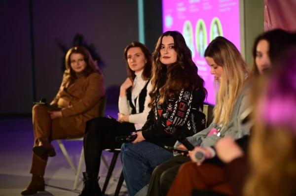 Учасниці панелі про соціальні проєкти бізнесу під час війни